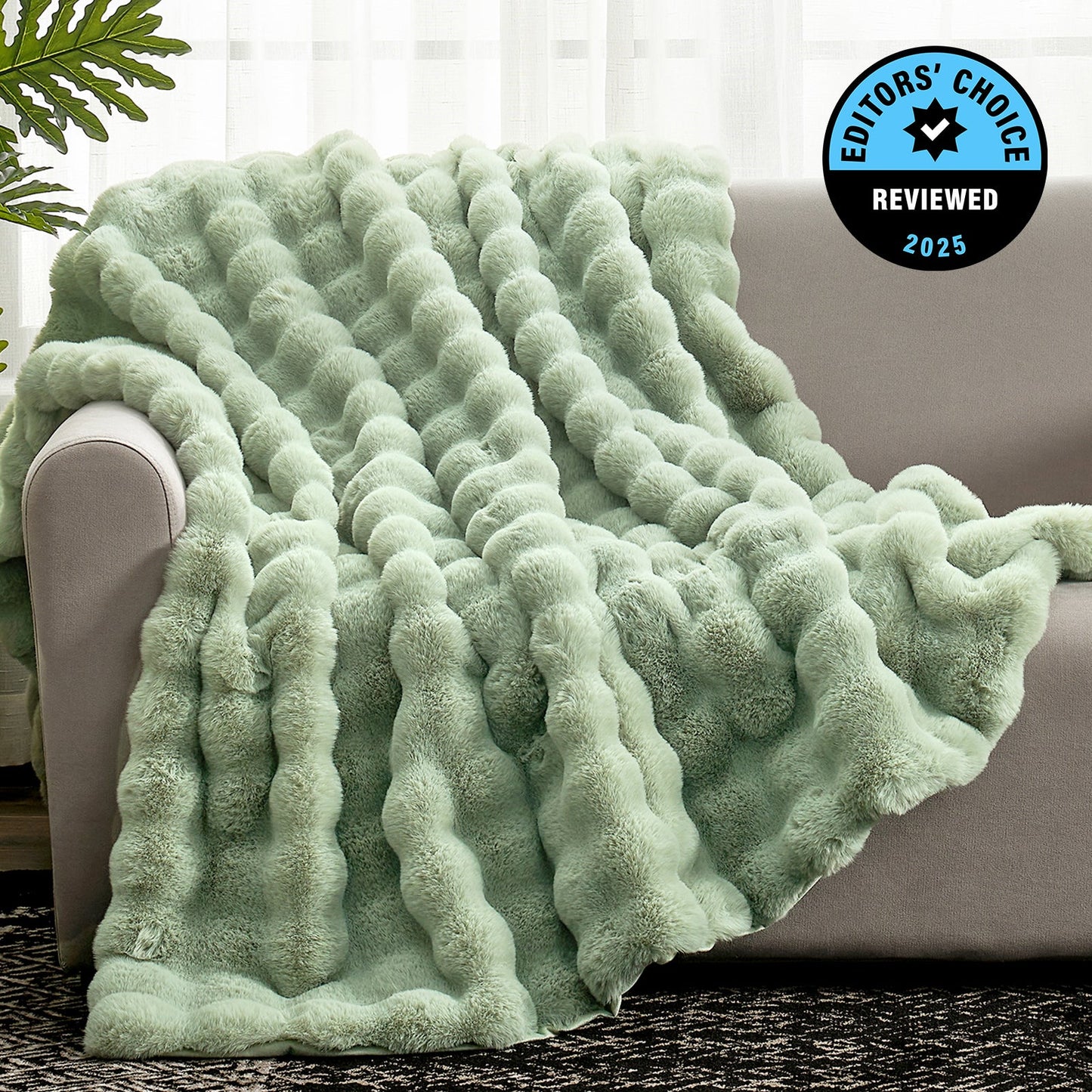 Luxurious Bubble Faux Fur Throw Blanket - Beige