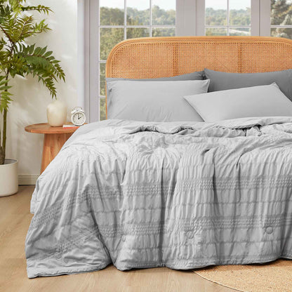 Seersucker Cooling Comforter