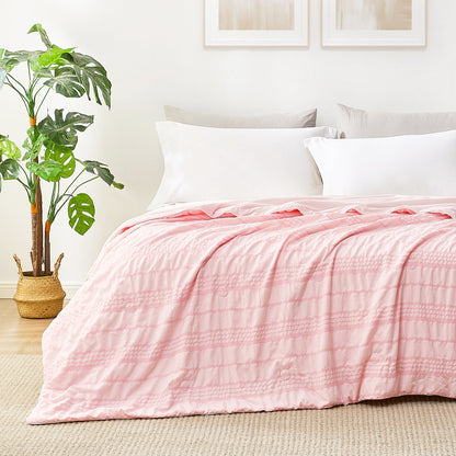 Seersucker Cooling Comforter