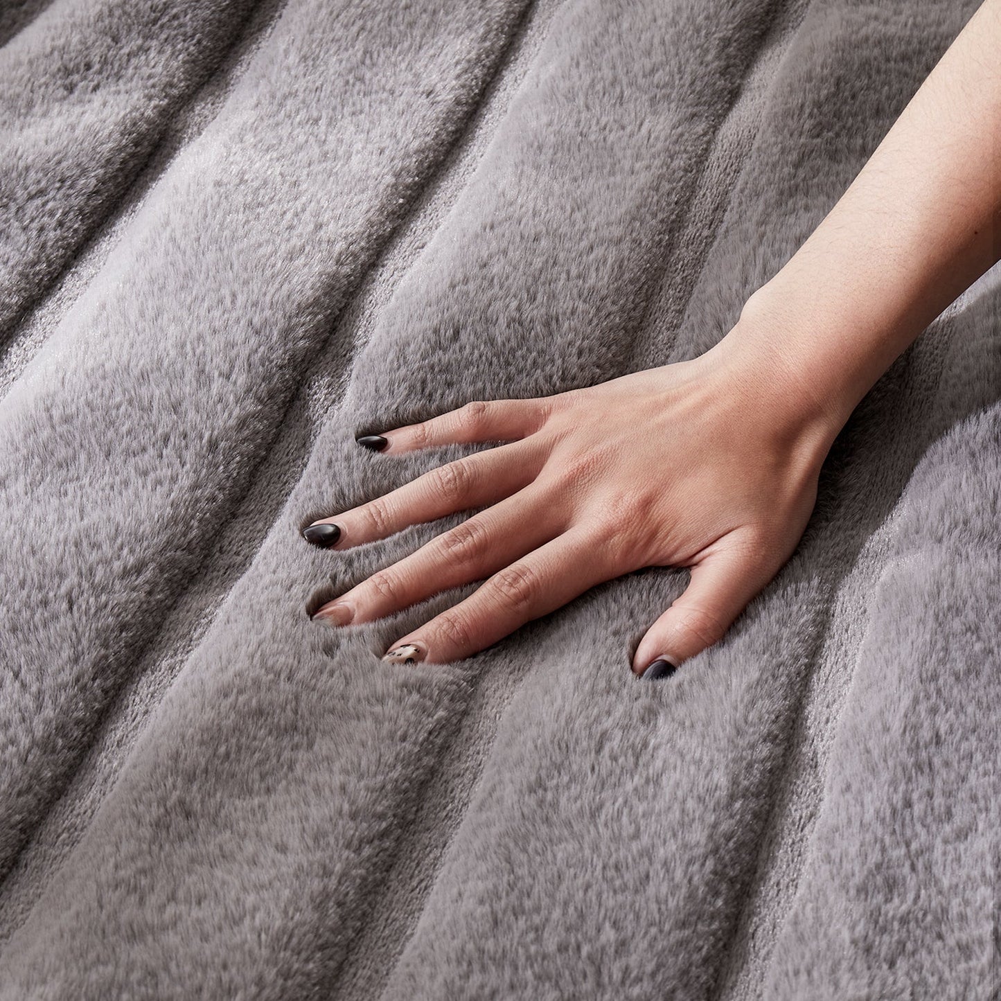 #color_Grey
