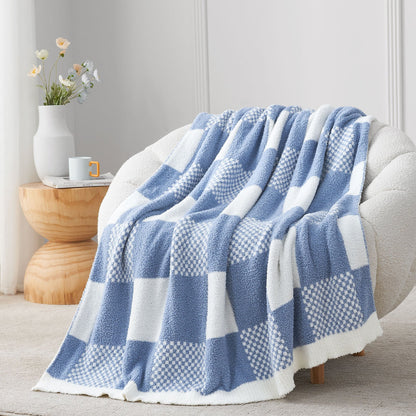 Checkered Feather Yarn Throw Blanket - Grey
