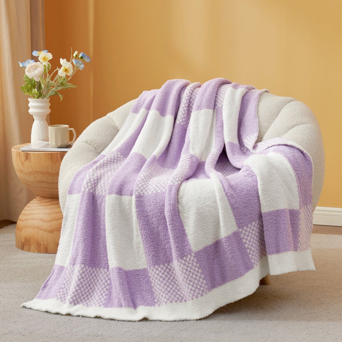 Checkered Feather Yarn Throw Blanket - Grey
