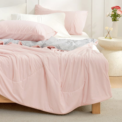 Cloud-Like Extra Cooling Comforter - Mint Green