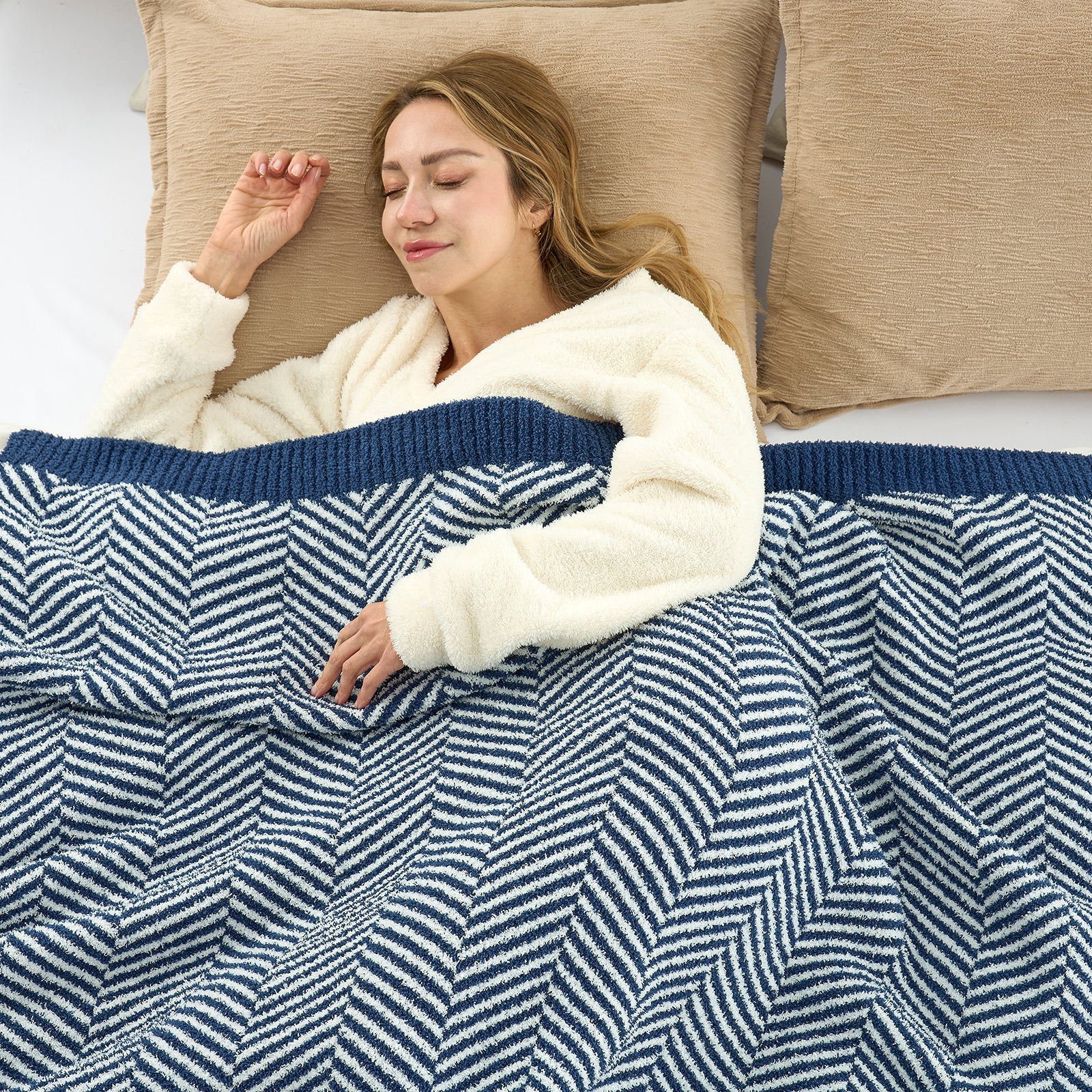 #Color_Navy
