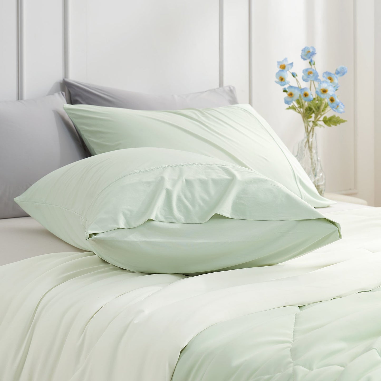 Cooling Pillowcases (2-Pack) - Cool Blue