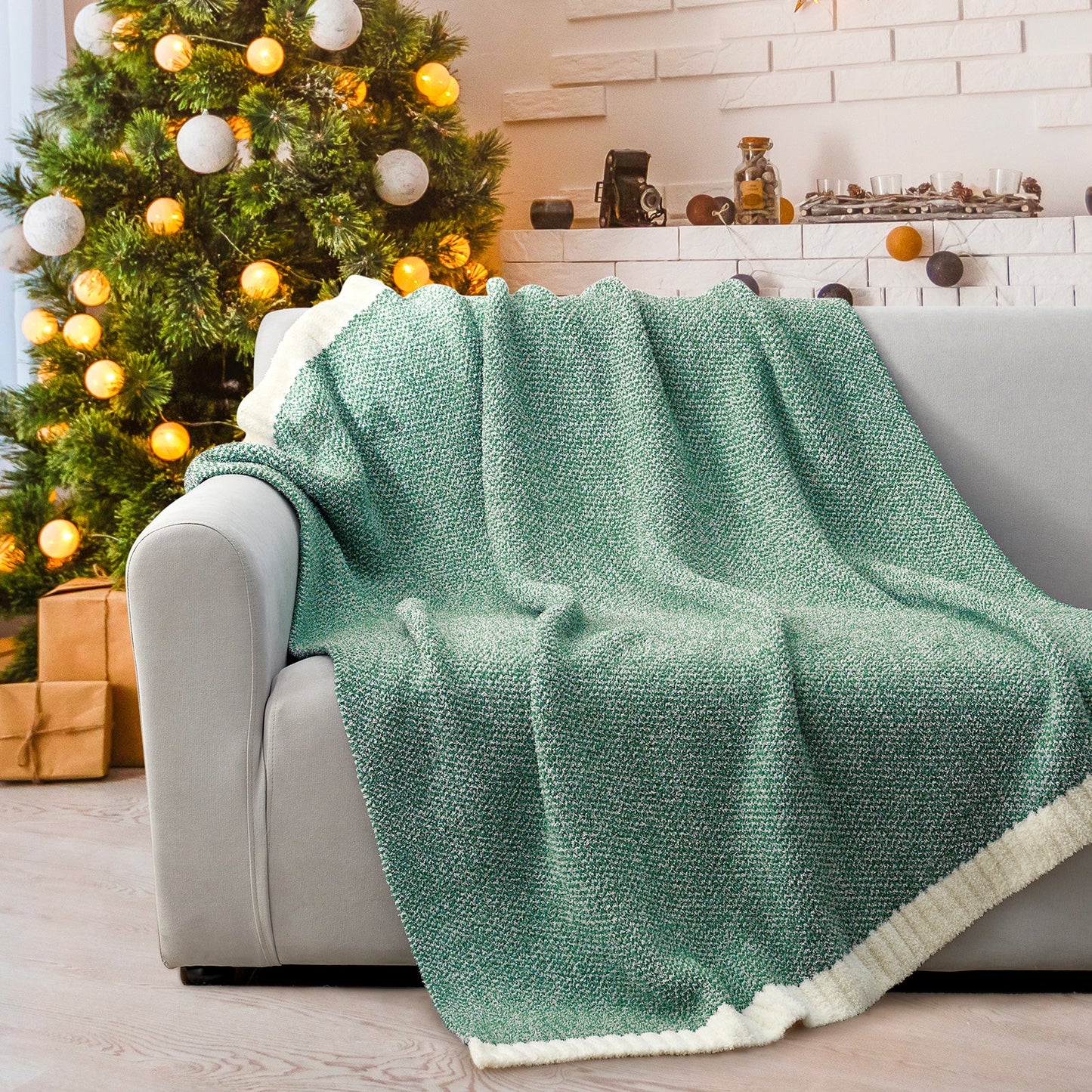 Heather Feather Yarn Throw Blanket - Pale Blue